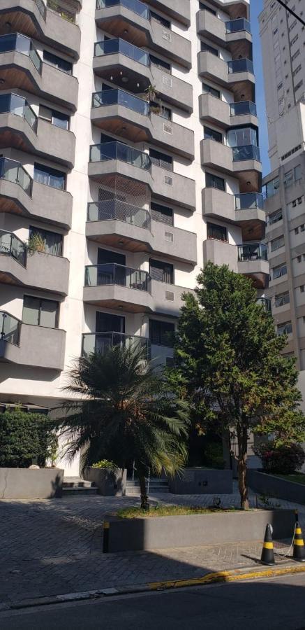 Apto 26 Com Smart Tv E Wifi Vivo Fibra Columbia Resid Ao Lado Pamplona Shopping Jardins - Сан-Паулу Екстер'єр фото